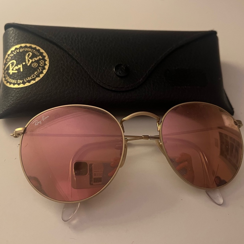 Ray-Ban Pink Aviator Sunglasses
